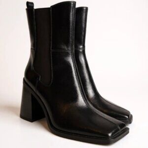 Circus by Sam Edelman Black Patent Leather Square Toe Block Heel Ankle Boot 11